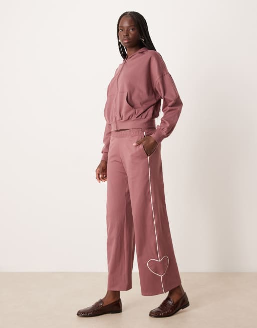 Gilly Hicks - Pantalon de jogging d'ensemble baggy à passepoil et cœur détouré - Vieux rose