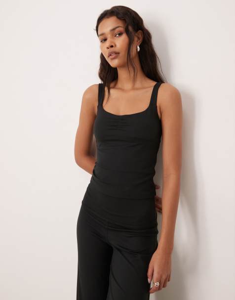 Gilly Hicks - Tanktop met sweetheart halslijn en ingebouwde bh in zwart, deel van co-ord set - view 1