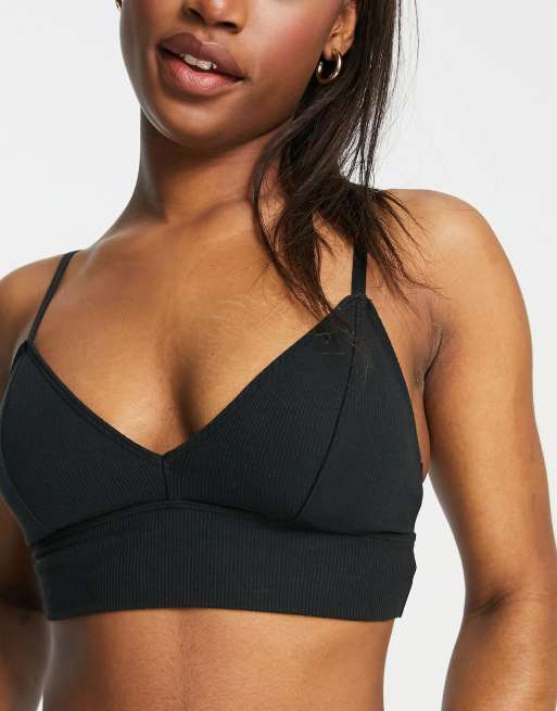 Gilly Hicks Go co-ord cross sports bra in black