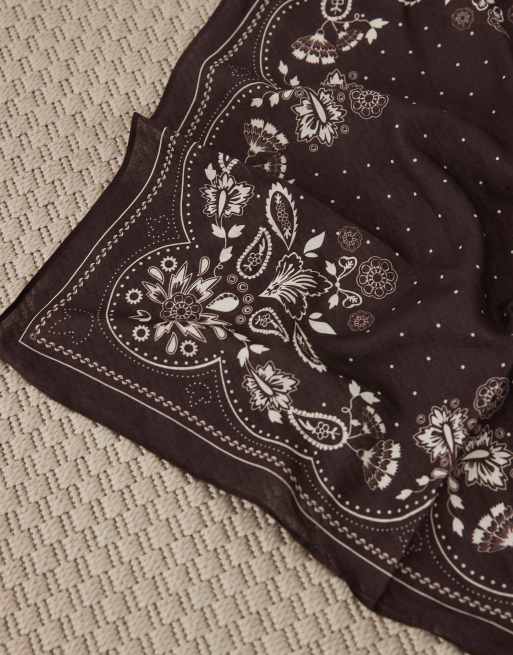 Gina Tricot bandana imprimé en coton marron, 2 de 3