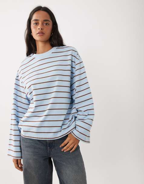 Gina Tricot Basic-T-Shirt aus reiner Baumwolle mit langen Ärmeln in hellblauem Streifenmuster - view 1