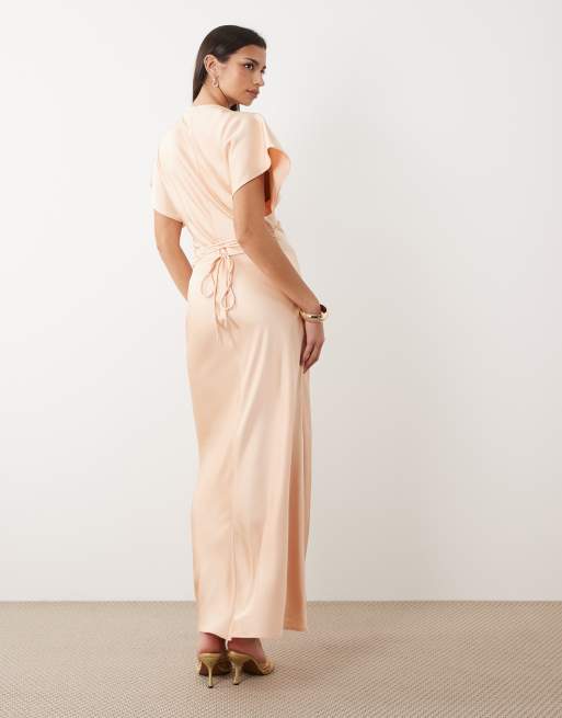 Gina Tricot batwing plunge satin maxi dress in peach, 4 of 4