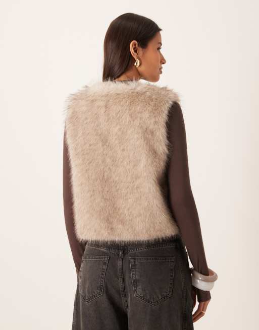 Gina Tricot - Beige vest i imiteret pels, 4 af 4
