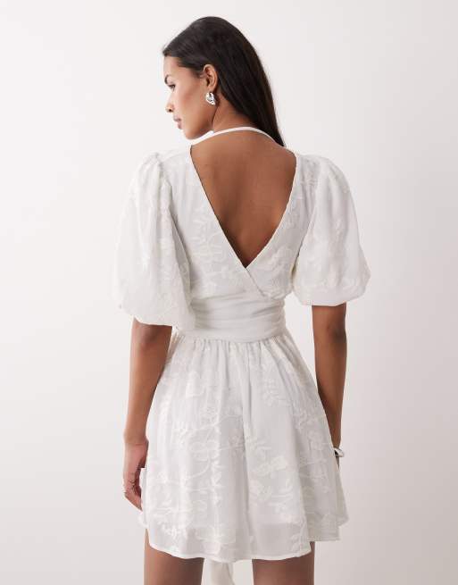 Gina Tricot – Besticktes Minikleid in Wollweiß mit Puffärmeln , 4 von 4