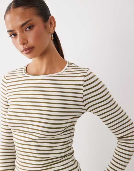 Gina Tricot blød langærmet top i hvid og grøn stribe, 3 af 4