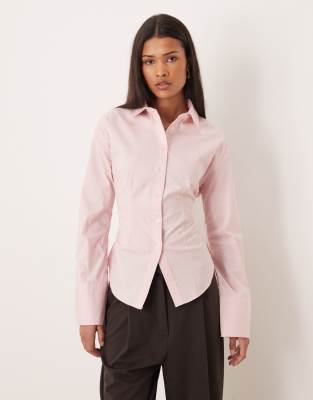 Gina Tricot - Bluse in Hellrosa mit geraffter Taille