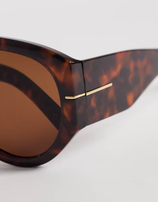 Gina Tricot bold aviator sunglasses in tortoise shell with blue tinted lens, 2 of 3