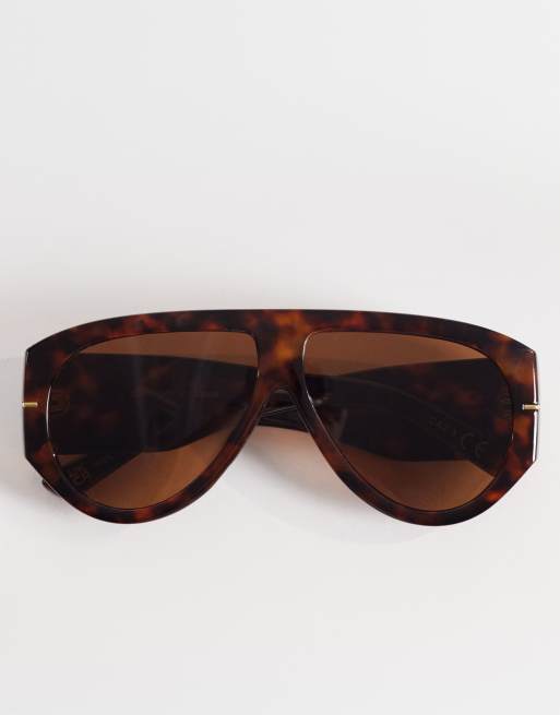 Gina Tricot bold aviator sunglasses in tortoise shell with blue tinted lens, 3 of 3