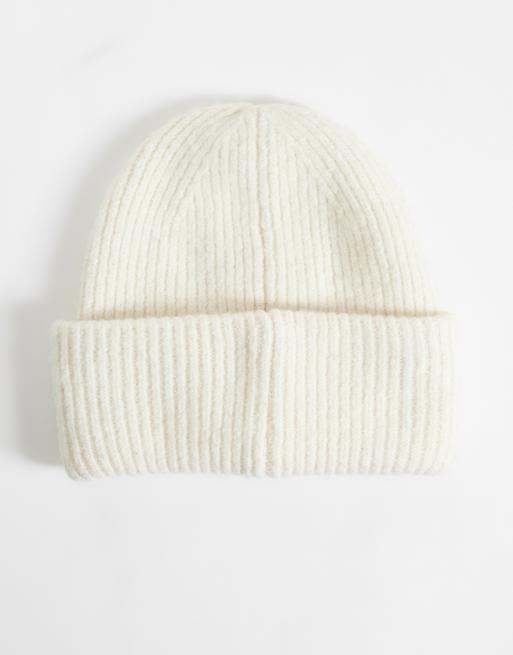 Gina Tricot bonnet côtelé à assortir en blanc cassé, 3 de 3