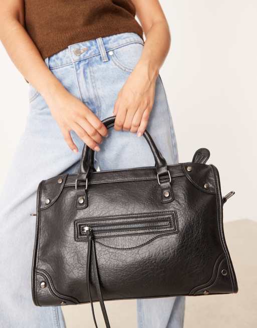 Gina Tricot - Borsa shopping grande con manici superiori e tracolla nera con borchie, 3 di 4