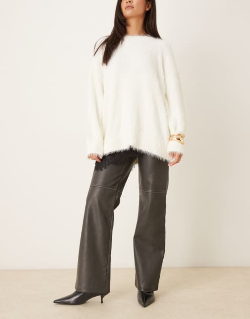 Gina Tricot - Broek van PU met wijde pijpen in verwassen zwart