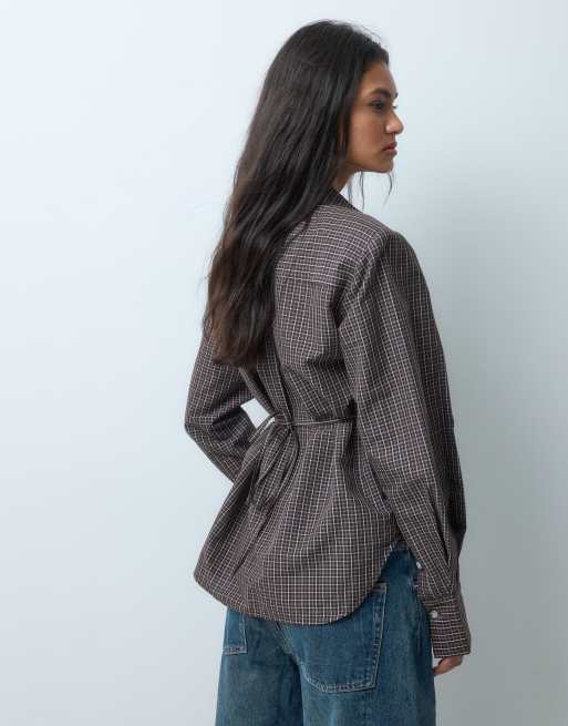 Gina Tricot camicia stringivita con spalline imbottite a quadri marroni, 5 di 5