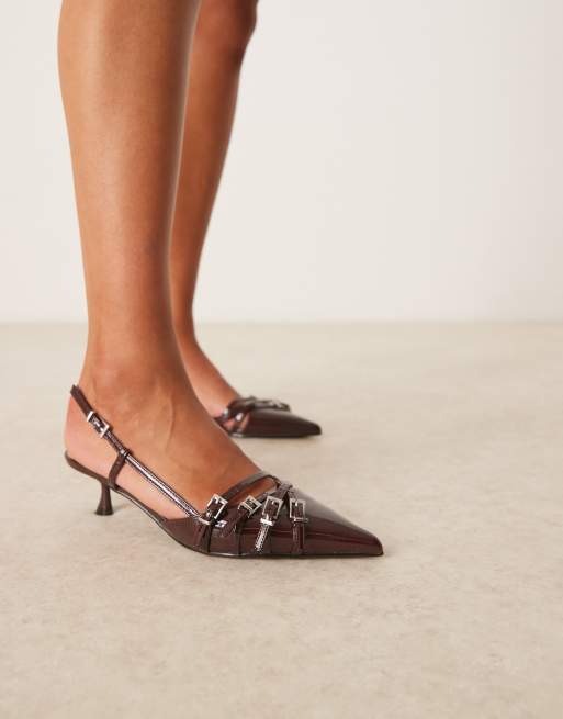 Gina Tricot – Ciemnobrązowe szpilki z noskami w szpic, paskiem za piętą i klamerkami