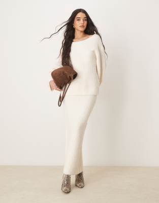 GINA TRICOT Gina Tricot co-ord chunky rib knitted sweater with tie back bow detail in cream-White