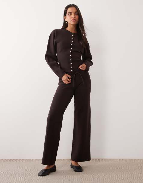 Gina Tricot conjunto de punto de estar por casa con cintura acanalada y pantalones de pernera ancha en marrón oscuro - view 1
