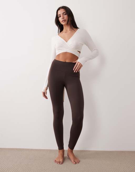 Gina Tricot cropped yoga wrap cardigan in white, 3 of 4