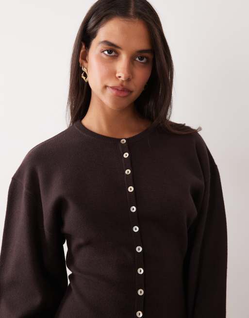 Gina Tricot ensemble coordonné en maille, cardigan ajusté, marron foncé, 3 de 4