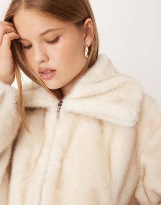 Gina Tricot Faux Fur Collar Short Jacket In Neutral