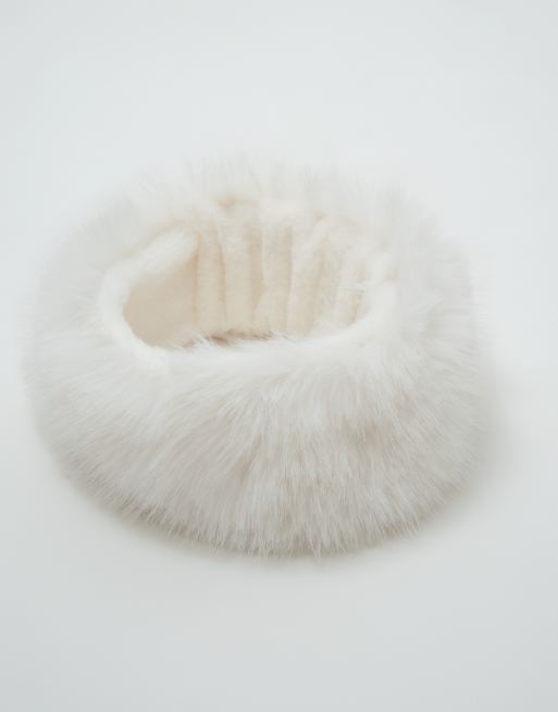 Gina tricot faux fur headband in off white, 2 of 3