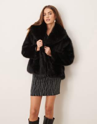 faux fur jacket with shawl collar in black