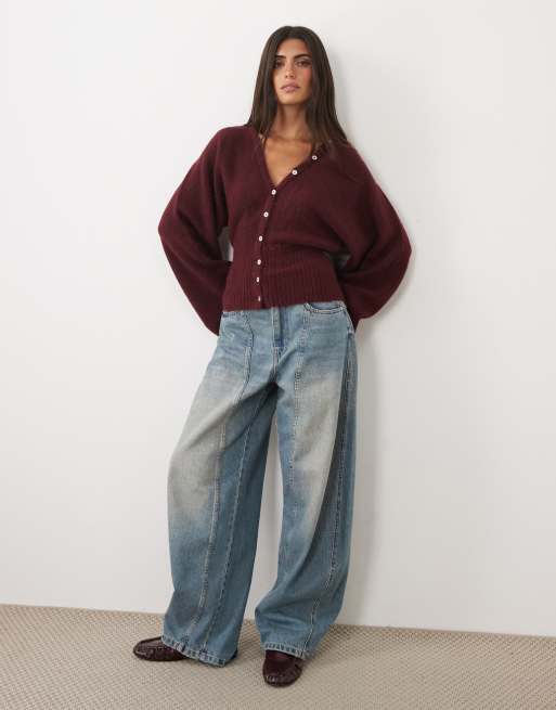 Gina Tricot figurbetonte Strickjacke mit taillierter Form in Burgunderrot, 2 von 4