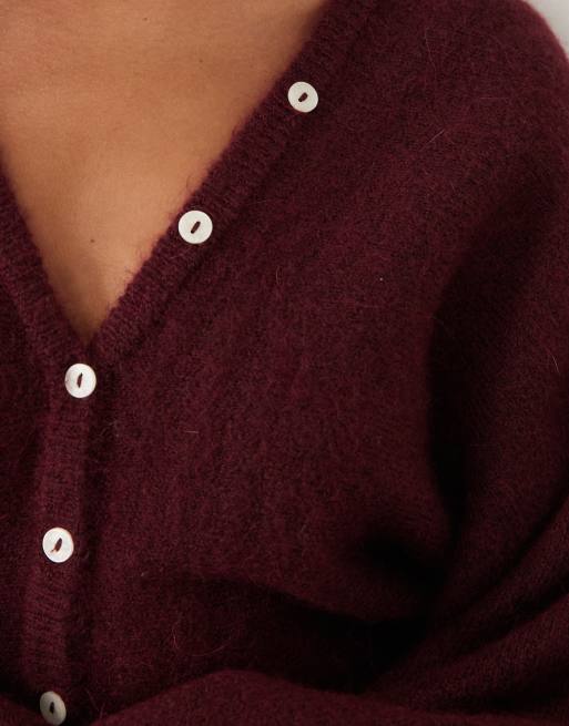 Gina Tricot figurbetonte Strickjacke mit taillierter Form in Burgunderrot, 3 von 4