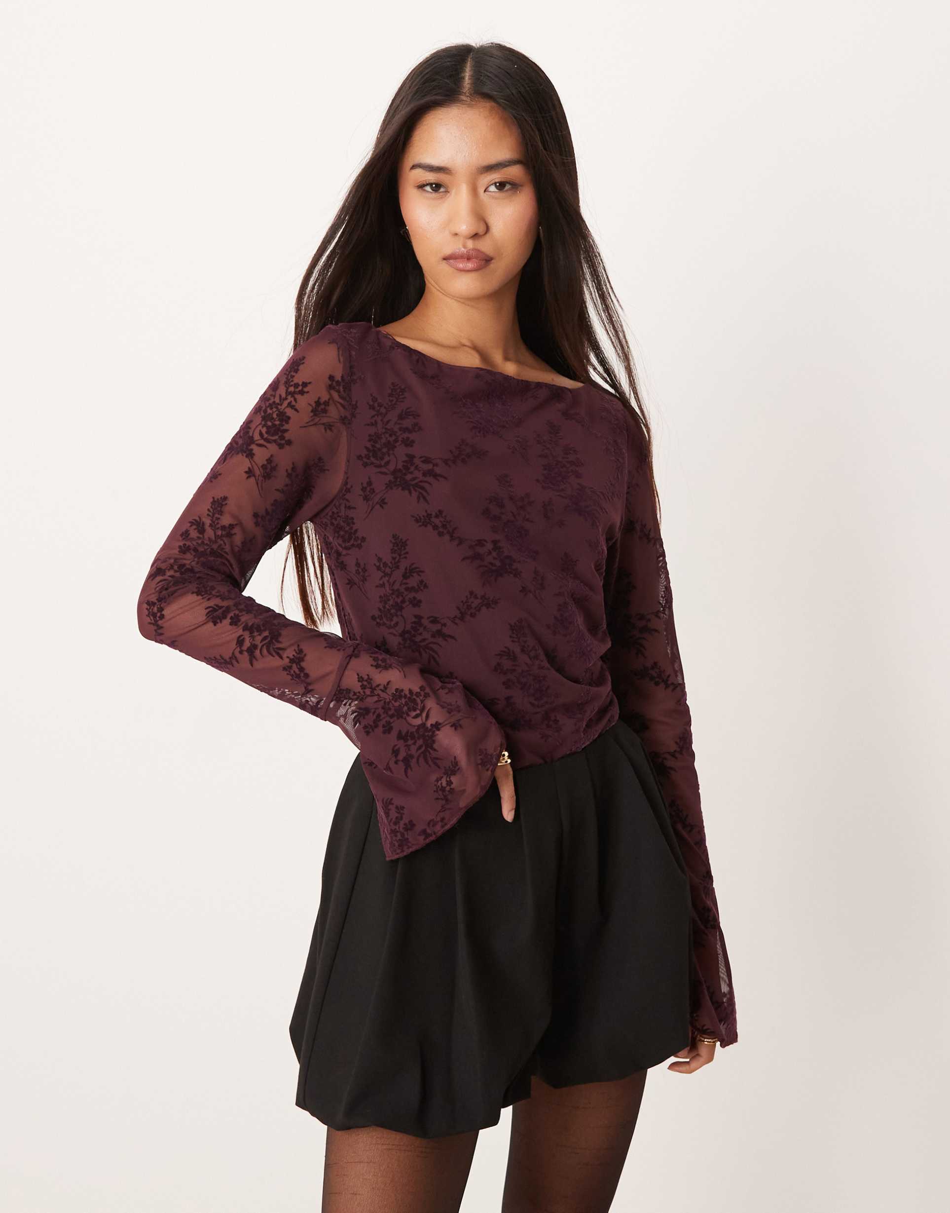 gina tricot floral flared long sleeves top in burgundy
