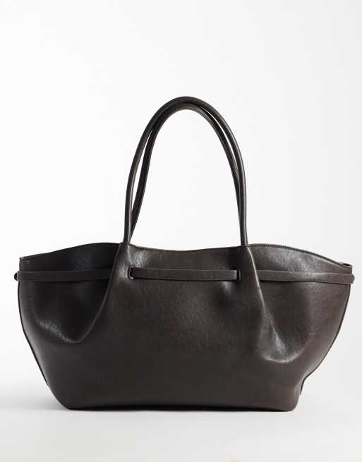 Gina Tricot fold detail tote bag in mole brown, 2 of 4