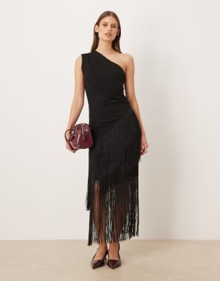 - Gina - black 14090₽