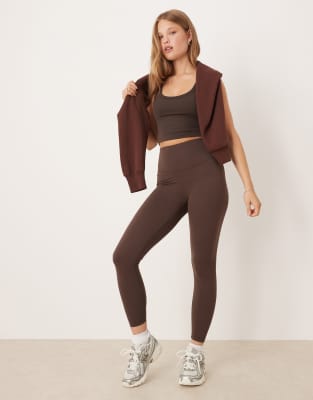 Gina Tricot - Geraffte Yoga-Leggings in Dunkelbraun mit hohem Bund, Kombiteil-Brown