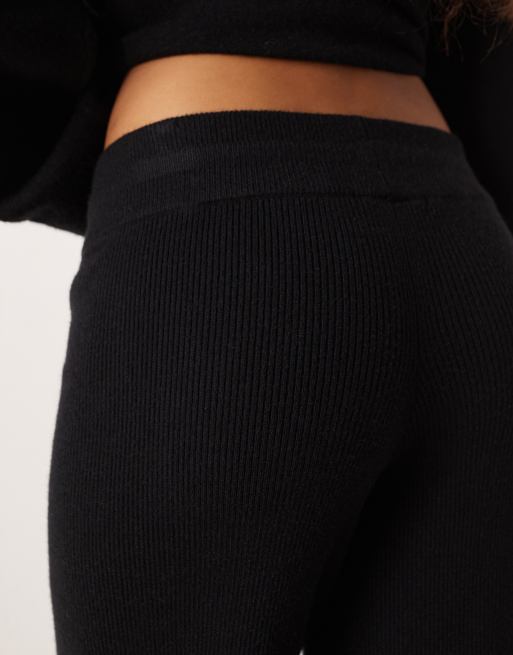 Gina Tricot – Gerippte Feinstrickhose in Schwarz mit geradem Bein, Kombiteil, 4 von 5