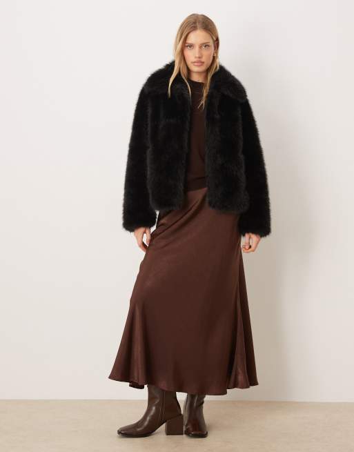 Gina Tricot - Giacca nera in pelliccia sintetica, 2 di 4