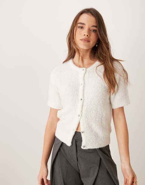 Gina Tricot - Gilet en maille texturée ultra douce à manches courtes - Blanc cassé - view 1