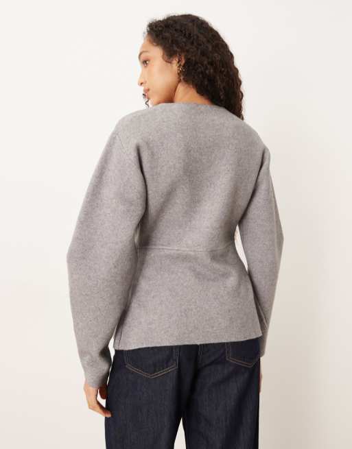 Gina Tricot - Grå og formsyet cardigan med V-hals, 3 af 4