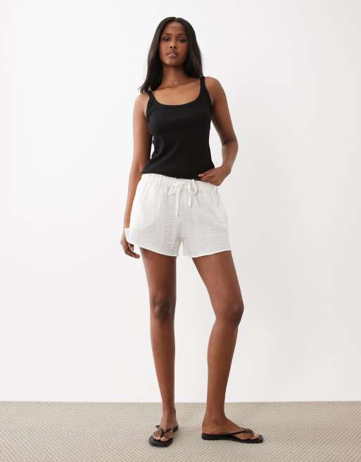Gina Tricot - Hvide lette pull-on-shorts med løbesnor, 3 af 5