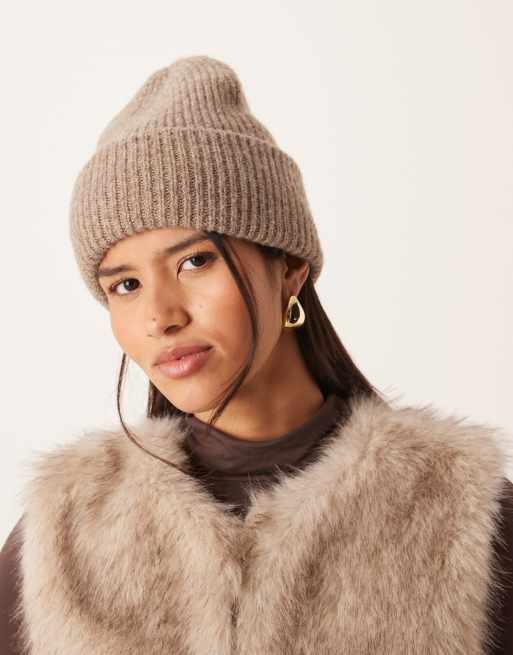 Gina Tricot – Jasnobrązowa melanżowa prążkowana czapka beanie