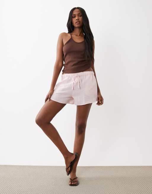 Gina Tricot pull on drawstring shorts in white, 2 z 3