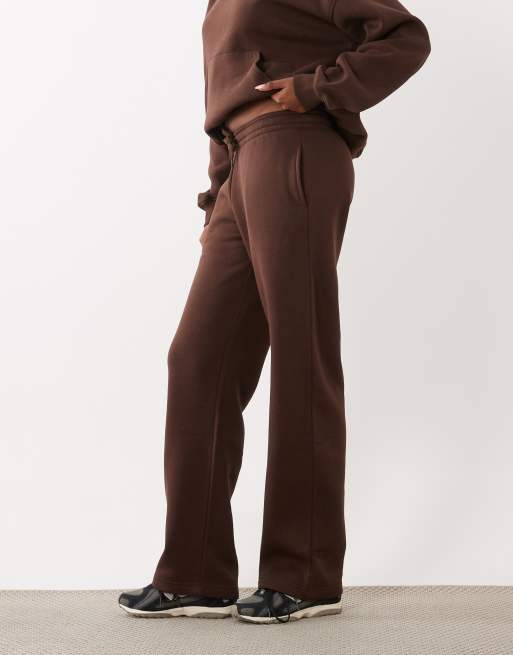 Gina Tricot - joggers rectos de corte holgado en marrón chocolate oscuro, 2 de 5