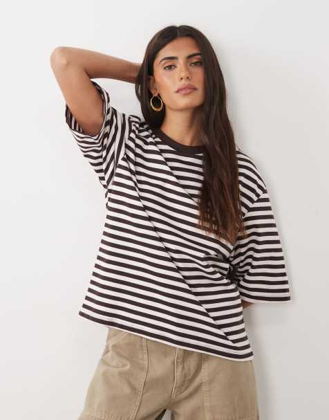 Gina Tricot kastiges T-Shirt mit kurzen Ärmeln und Streifen in Braun und Weiß - view 1