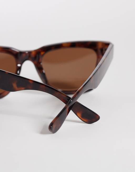 Gina Tricot – Klassische, eckige Sonnenbrille in Schildpatt-Braun, 2 von 3