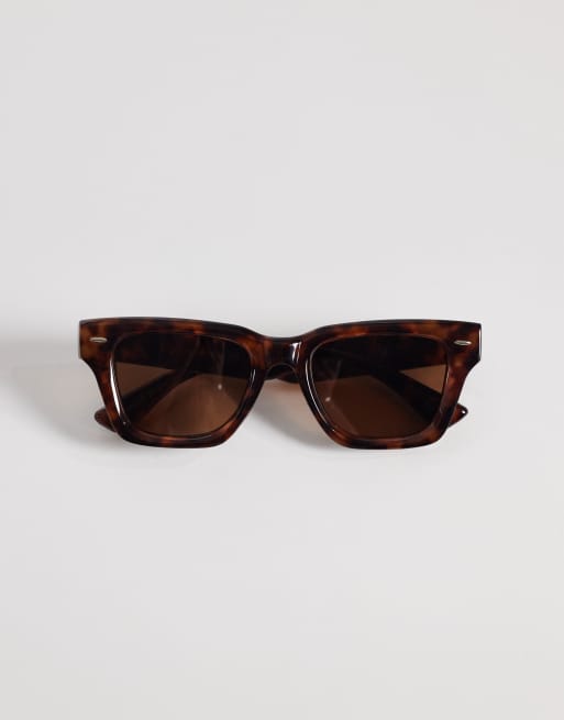 Gina Tricot – Klassische, eckige Sonnenbrille in Schildpatt-Braun, 3 von 3