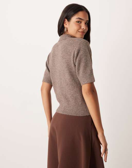 Gina Tricot knited short sleeve collar top in brown, 4 of 4