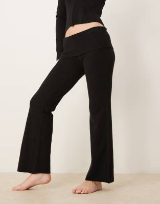GINA TRICOT KNITTED FLARE LEG PANTS WITH DEEP RIB FOLD OVER WAISTBAND 