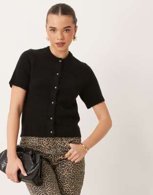 Gina Tricot Knitted Short Sleeve Cardigan In Black