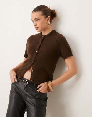 knitted short sleeve cardigan in brown