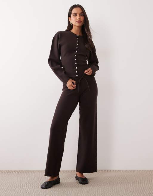 Gina Tricot – Gestricktes Loungewear-Set in Dunkelbraun, 2 von 3