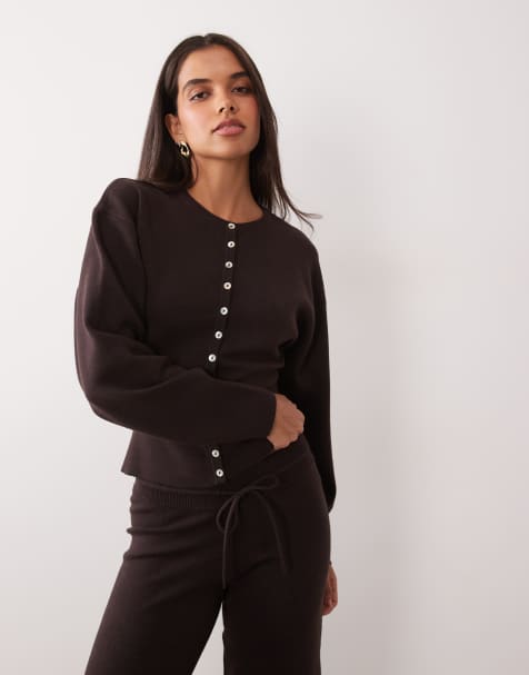 Gina Tricot Kombiteil-Strick-Loungewear: taillierte Strickjacke in Dunkelbraun - view 1