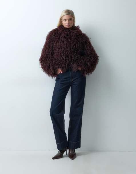 Gina Tricot kurtka shaggy z faux-fur w kolorze burgundowym - view 1