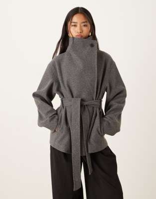 Gina Tricot - Kurze Jacke in Grau mit hohem Kragen