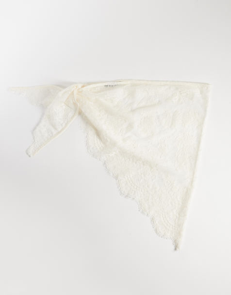 Gina Tricot lace hip scarf in off white - view 1